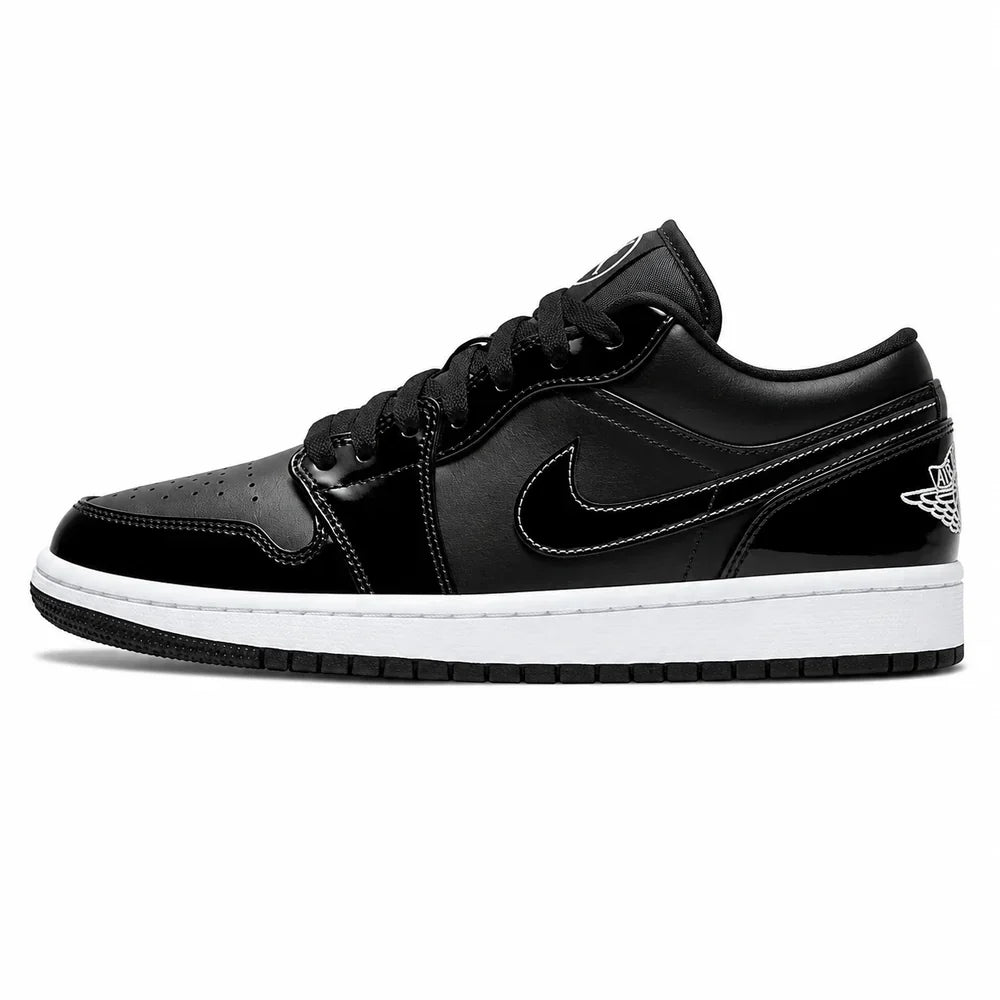 NIKE AIR JORDAN 1 LOW – BLACK / WHITE