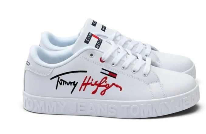 Tommy Hilfiger