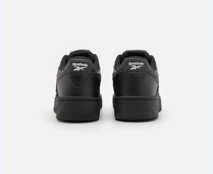 Reebok BB 4000 II – Triple Black 🖤