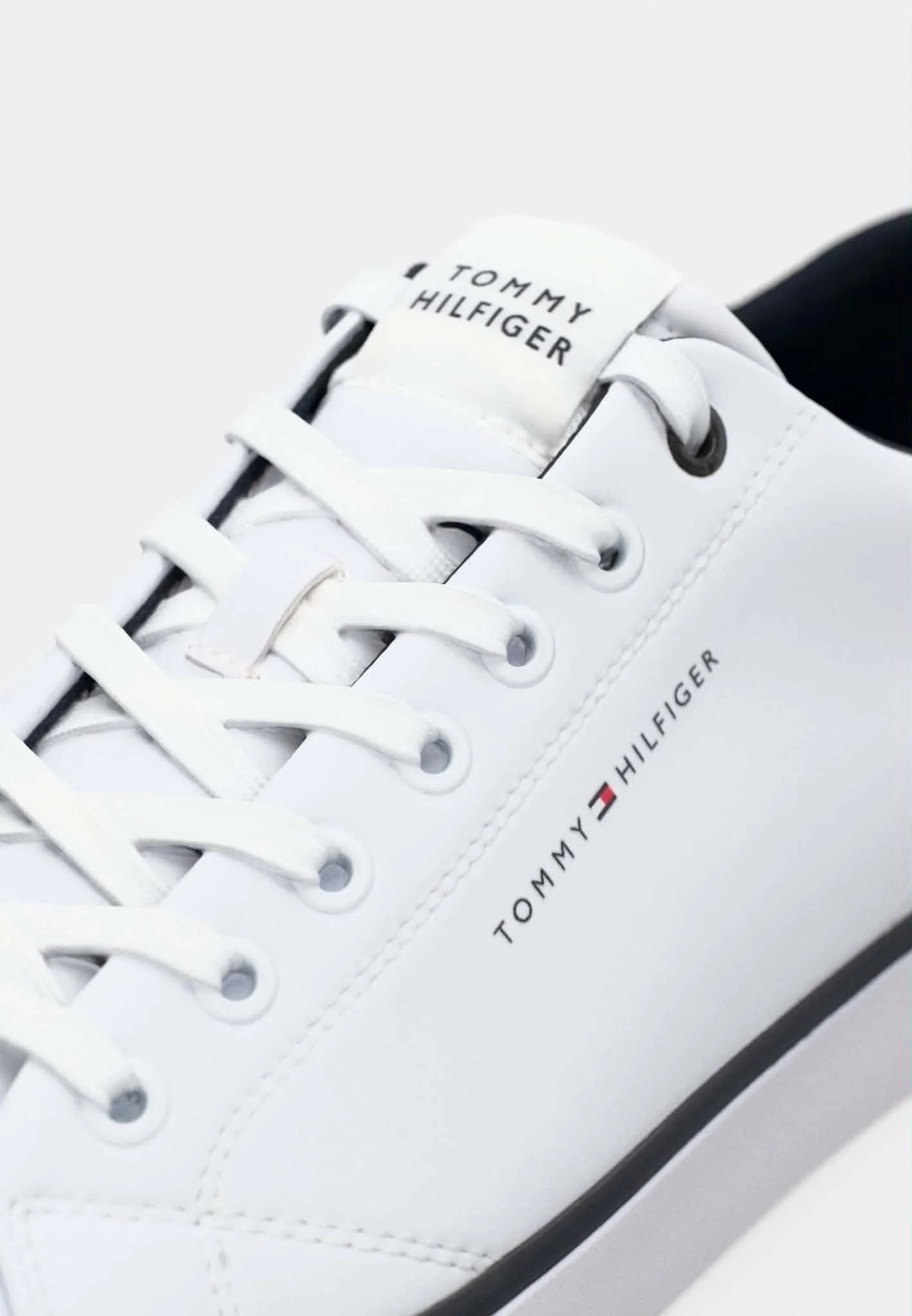 BASKET BASKETS TOMMY HILFIGER BLANCHES