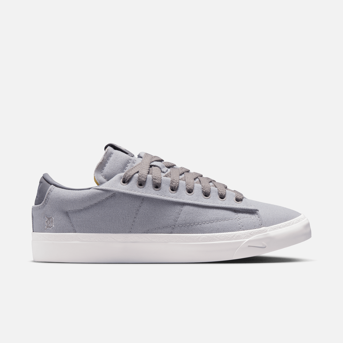 Nike Blazer Low x Book
