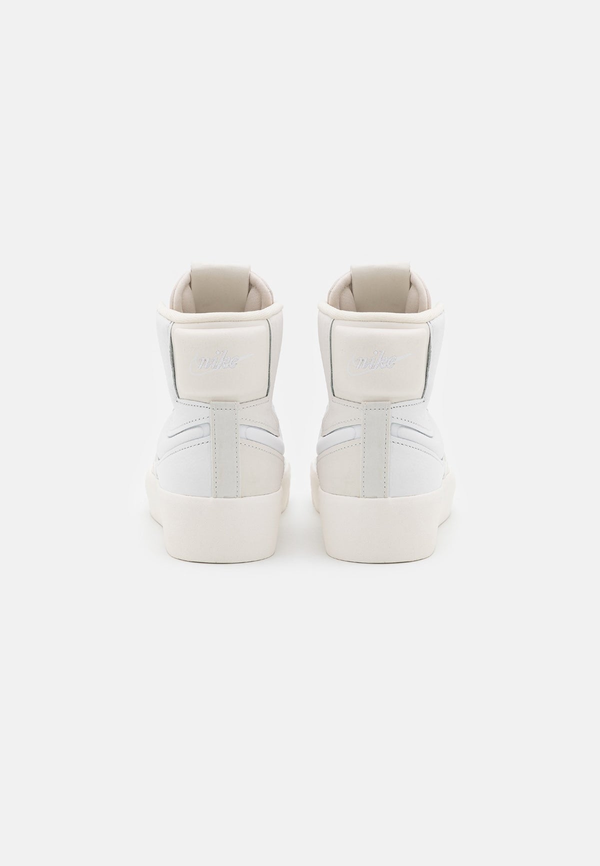Nike Blazer Mid Victory