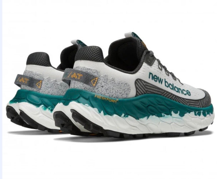 New Balance Fresh Foam X More Trail v3