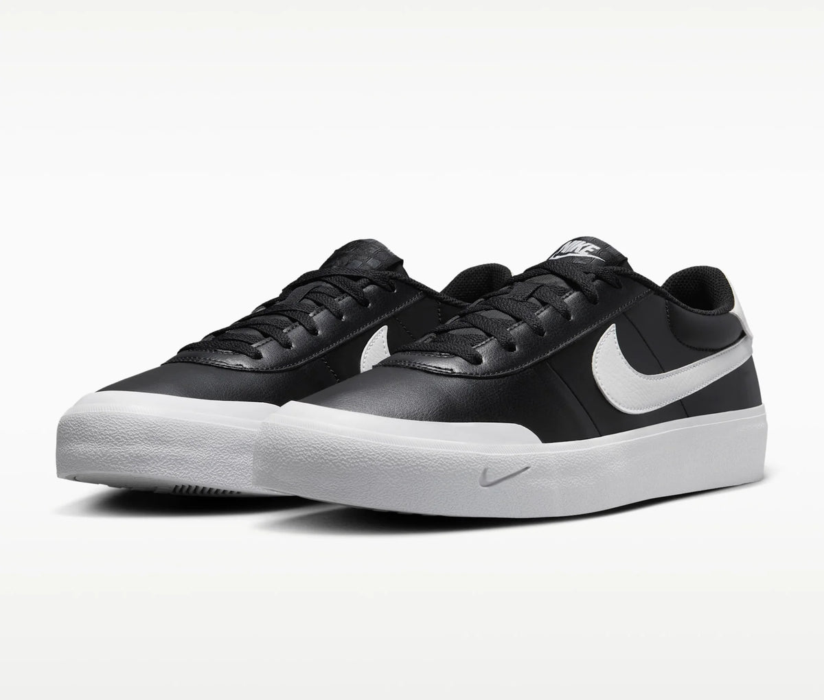 Nike Court Shot