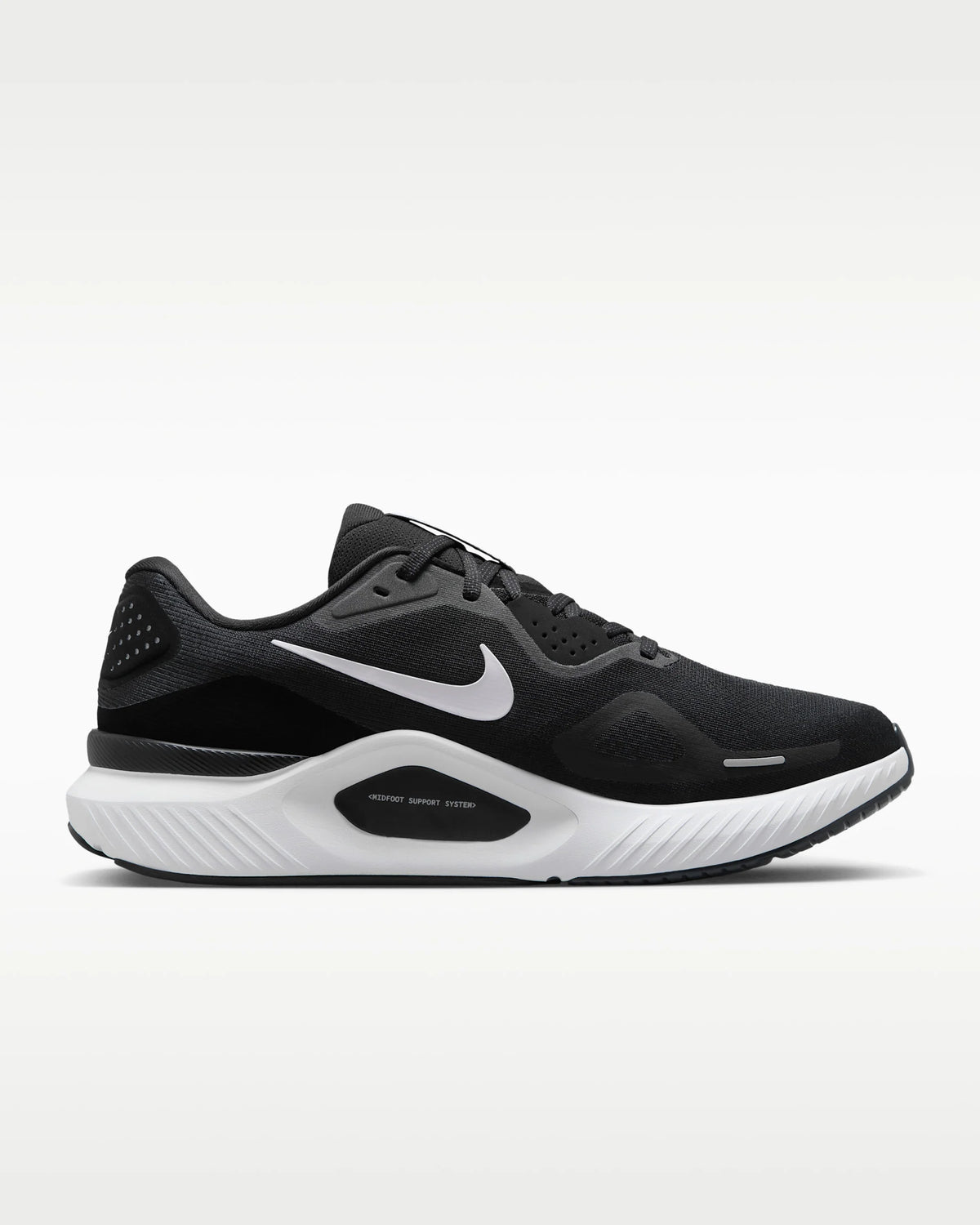 Nike Structure 26