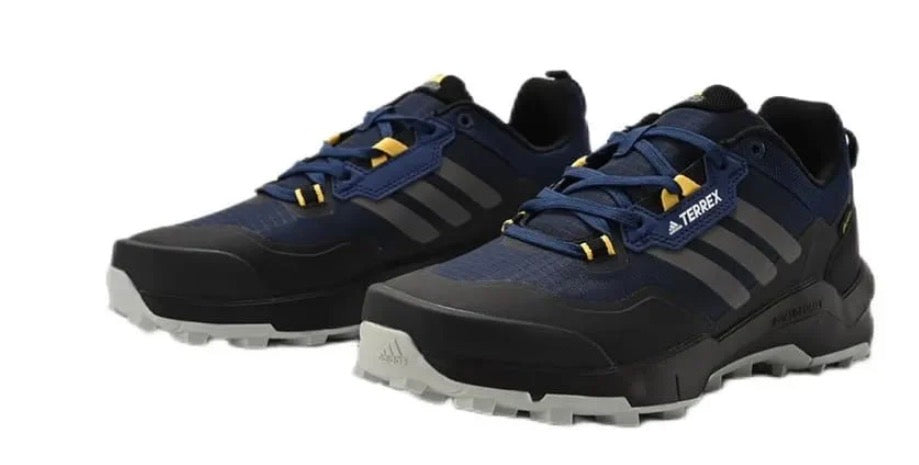 adidas Terrex AX4 GORE-TEX