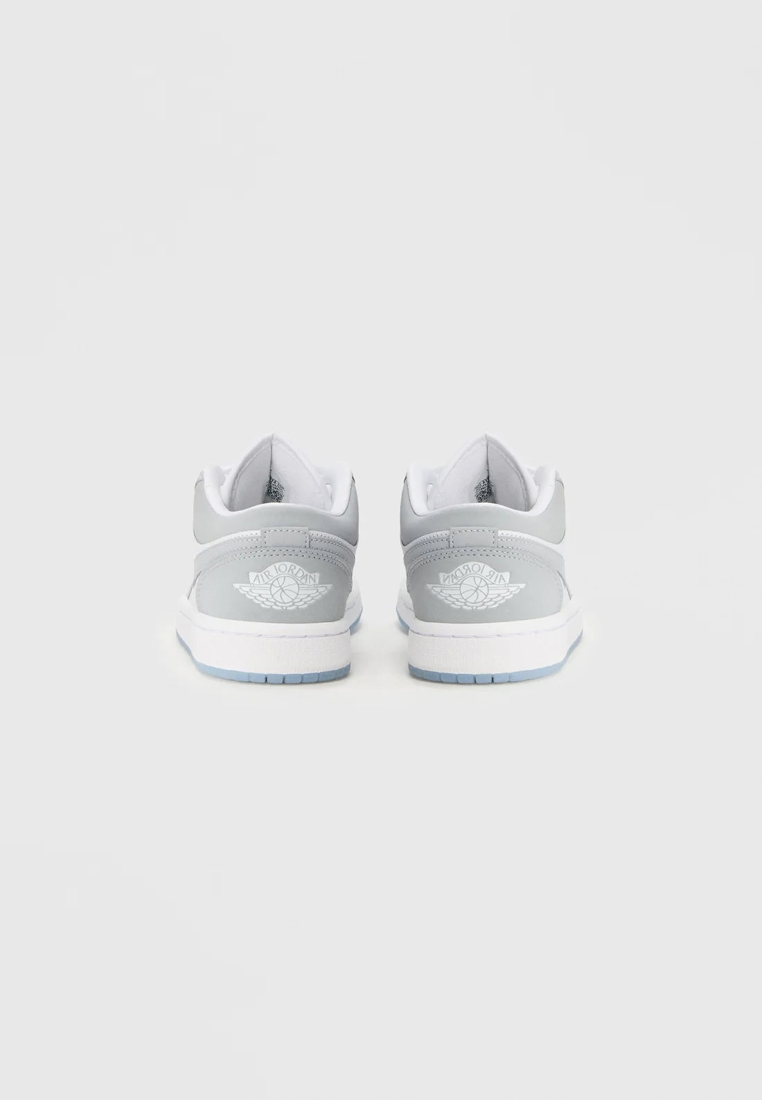 AIR JORDAN 1 LOW – BLANC & GRIS