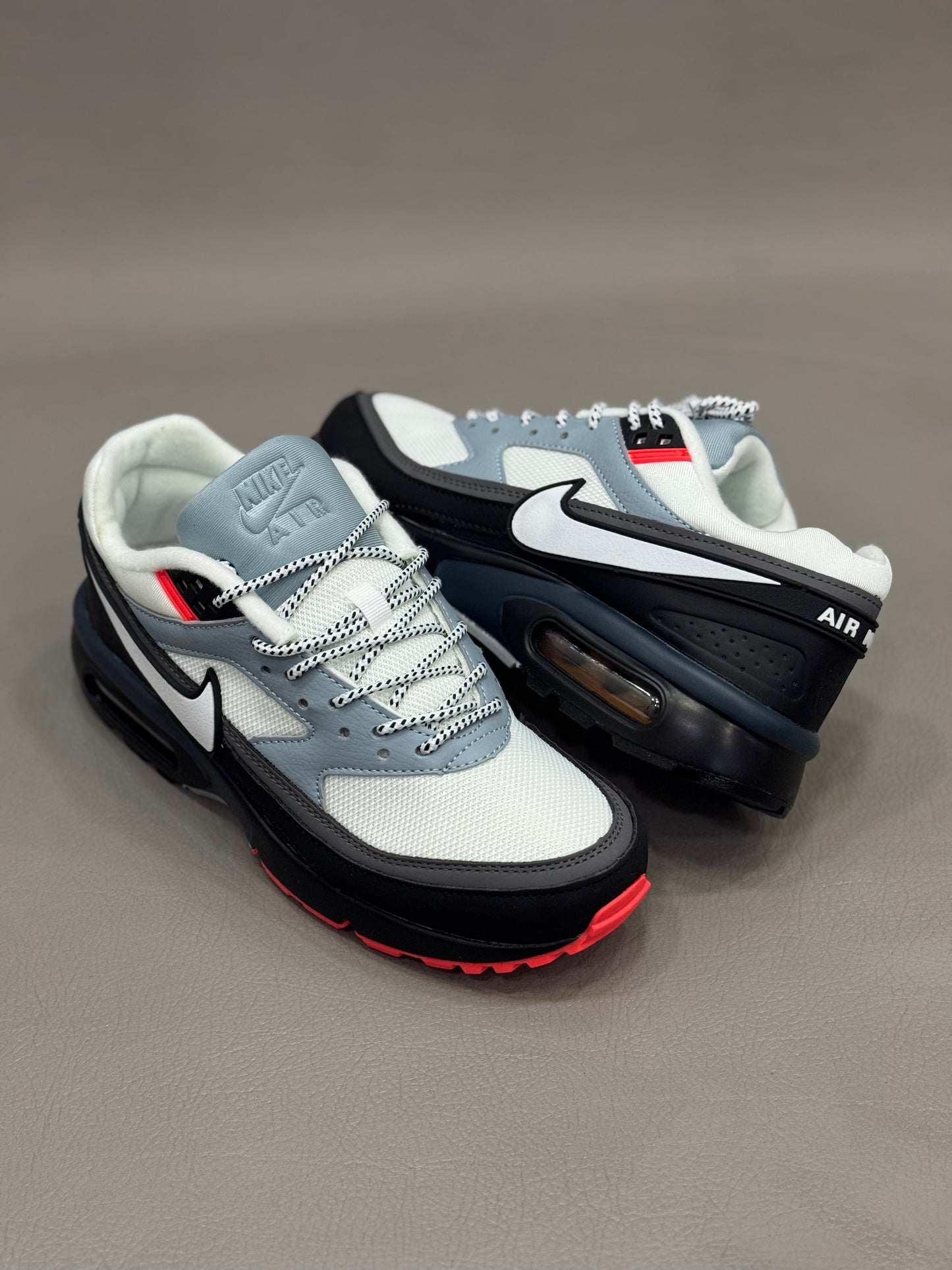 Nike Air Max BW White/Black/Red