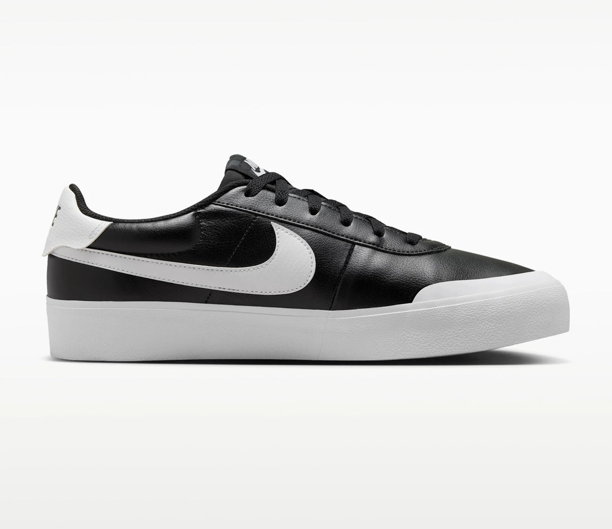 Nike Court Shot