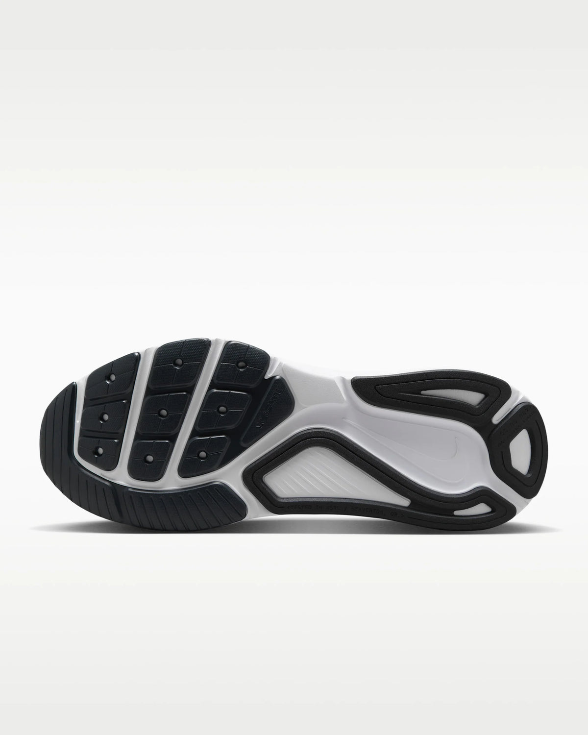 Nike Structure 26
