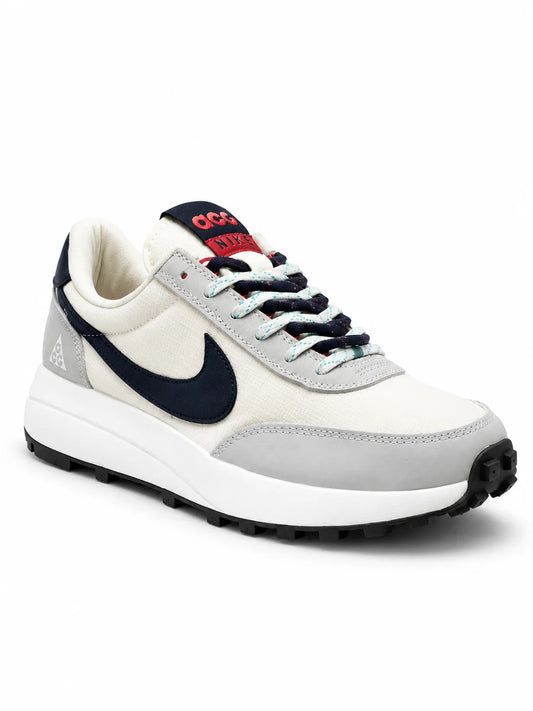 LA NIKE ACG LDV EN COLORIS WOLF GREY/SUMMIT WHITE/NAVY