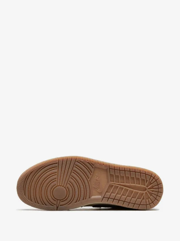Air Jordan 1 Retro Low OG Zion Williamson Voodoo.